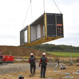 Pose des premiers containers pour le programme NOUVEL&#039;R.<br />
? : Frédéric ACHDOU